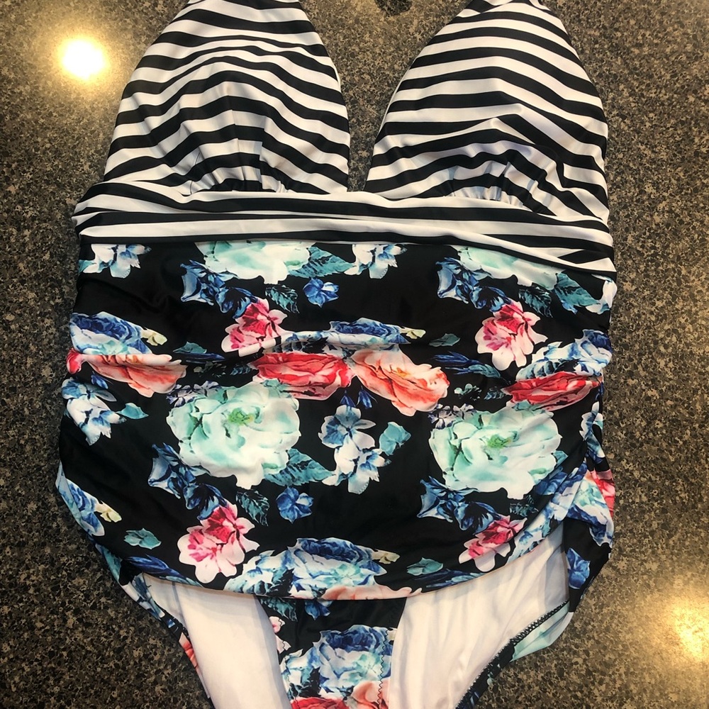 Qearal Womens Halter Striped One Piece Monikini Swimsuit High Waisted